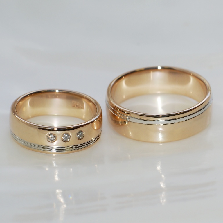 Двухцветные обручальные кольца на заказ (Вес пары: 12 гр.)