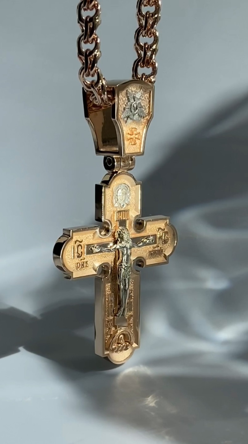 Мужской православный нательный крест из золота с ликами святых