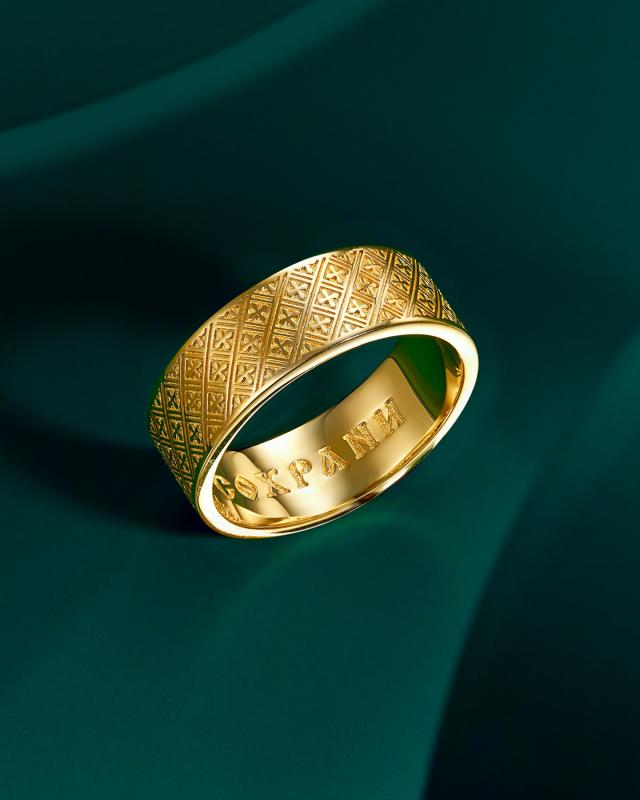 Золотое кольцо с православными символами