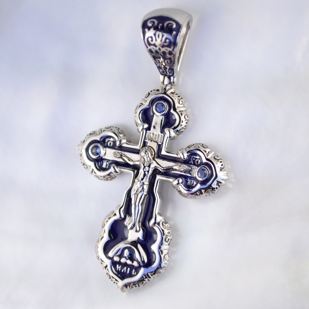 Большой серебряный крест с эмалью и сапфирами (Вес 19 гр.)