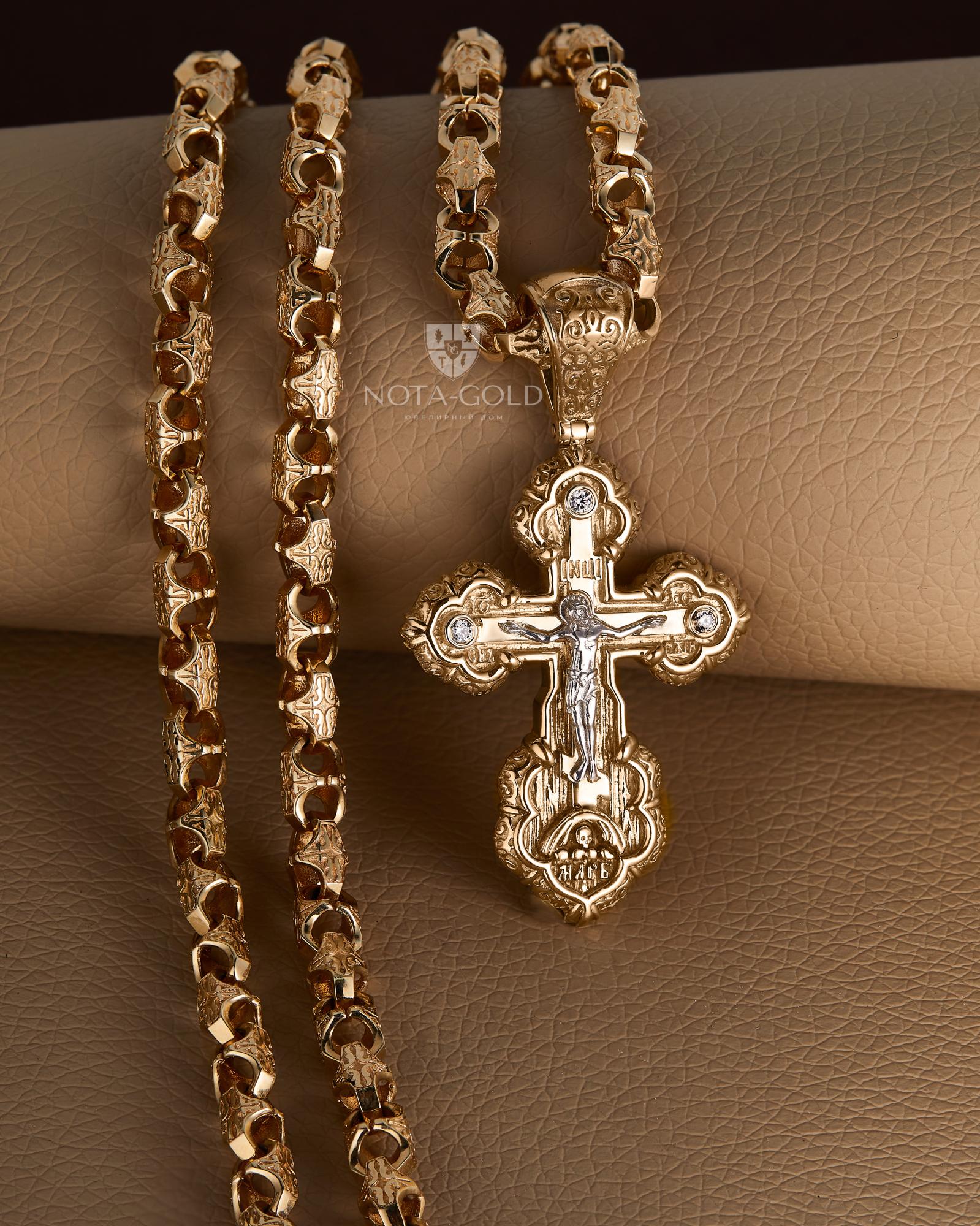 Православный нательный крест из двух видов золота с бриллиантами на золотой цепочке