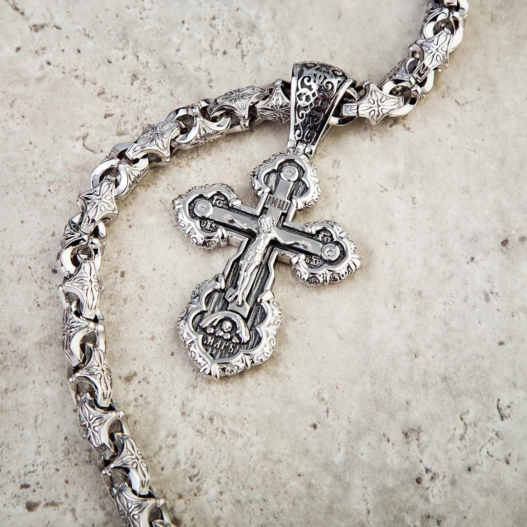 Большой серебряный крест с чернением на цепочке плетение Краб Средний (Вес 73,5 гр.)