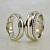 Подвижные обручальные кольца из белого золота с крутящейся вставкой и бриллиантами (Вес пары: 21 гр.)
