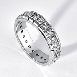 Кольцо из белого золота с 25 бриллиантами (Вес 5,6 гр.)