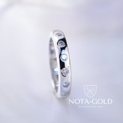 Женское помолвочное кольцо из белого золота с бриллиантами по кругу (Вес: 4,5 гр.)
