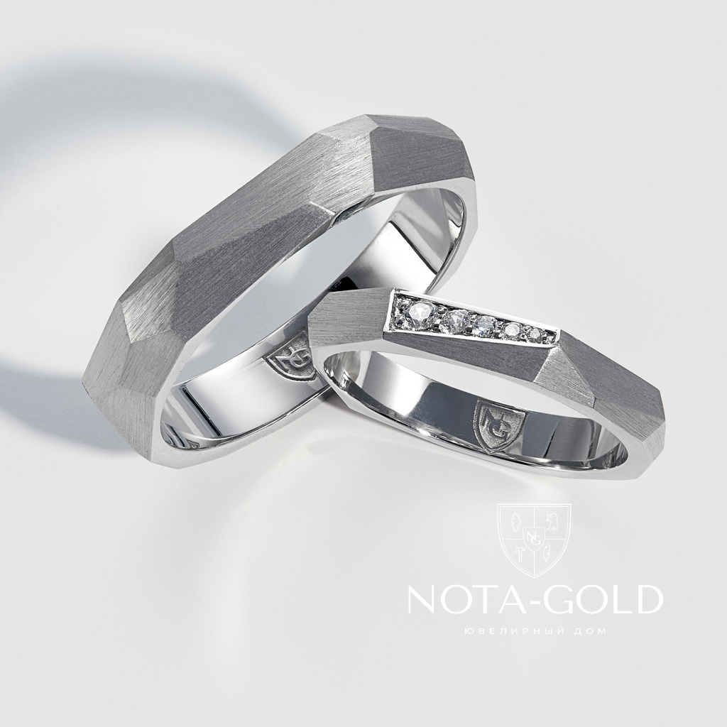 Синтетический бриллиант: что это за камень, чем отличается от натурального и стоит ли покупать?