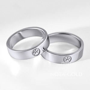 Обручальные кольца с гравировкой в виде отпечатка лапки (Вес пары 9,2 гр.)