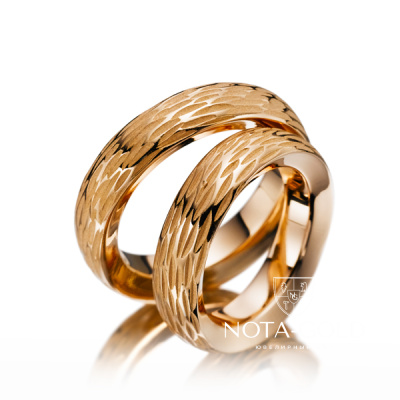 Необычные обручальные кольца  с фактурной поверхностью на заказ (Вес пары: 16 гр.)