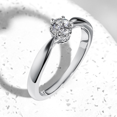 Помолвочное узкое кольцо из белого золота с бриллиантом (Вес 2,8 гр.)