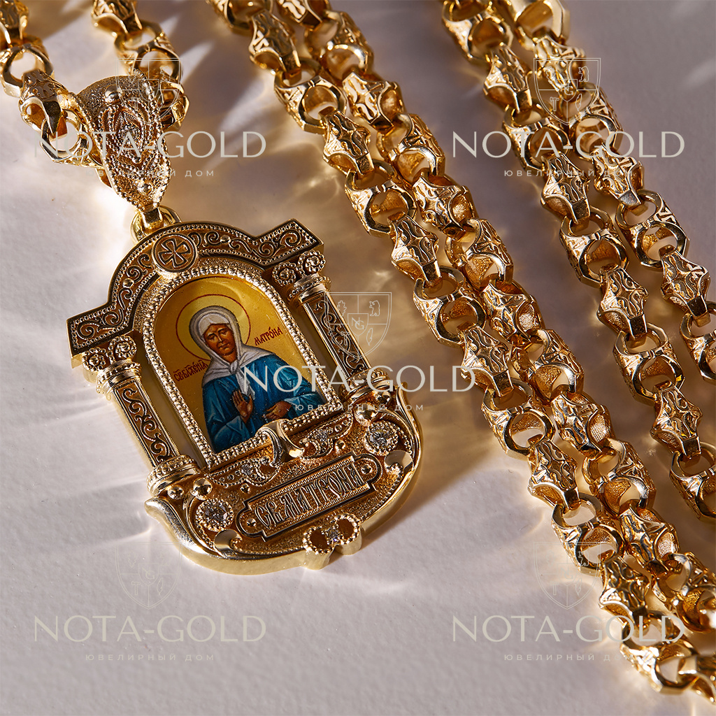 Мужская нательная икона Святая Матрона с молитвой на обороте из золота сэмалью и бриллиантами (Вес: 35 гр.)