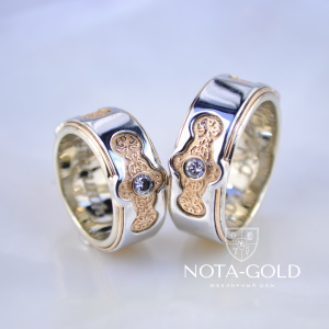 Православные обручальные кольца из золота с бриллиантами и гравировкой (Вес пары: 22 гр.)
