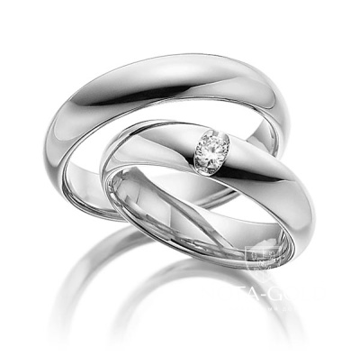 Классические платиновые обручальные кольца бублики с бриллиантом в женском кольце (Вес пары: 15 гр.)