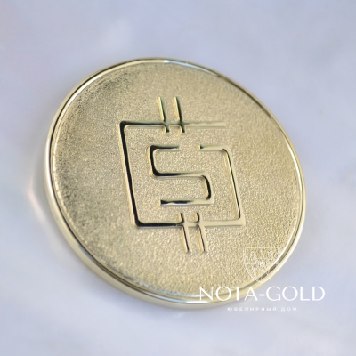 Золотая подарочная медаль из жёлтого золота со знаком доллара и гравировкой (Вес: 49,5 гр.)