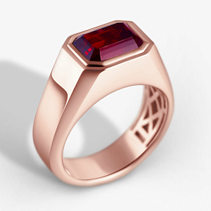 Печатка на мизинец из красного золота с рубином (Вес 12 гр.)