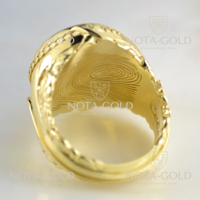 Золотое мужское кольцо-печатка с инициалами, отпечатком пальца и гравировкой Себе любимому (Вес: 29 гр.)