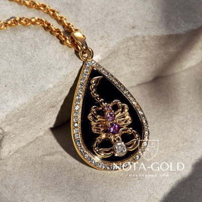 Подвеска Скорпион из красного золота с бриллиантами, топазами, аметистами и агатом (Вес 8,8 гр.)