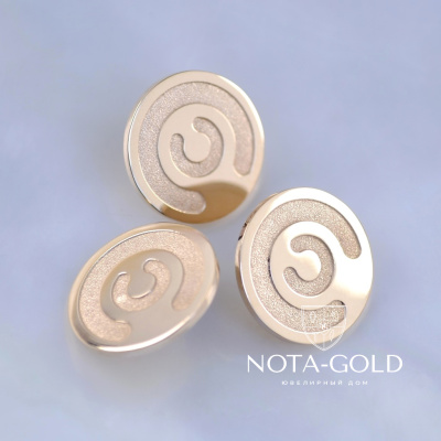 Золотые корпоративные значки из красного золота с логотипом компании