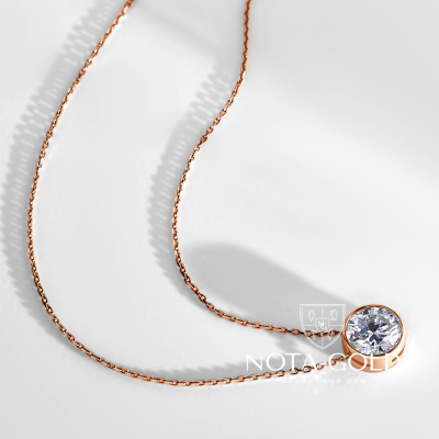 Подвеска из золота с крупным муассанитом (Вес: 2 гр.)