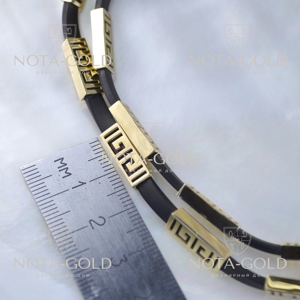 Каучуковый шнурок-гайтан с золотыми вставками, узором и бриллиантом в замке(Вес: 32 гр.)