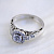 Ажурное помолвочное женское кольцо из белого золота с бриллиантами и гранатом (Вес: 5 гр.)