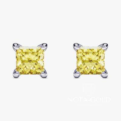 Женские серьги пусеты из белого золота с жёлтыми бриллиантами огранки Принцесса (Вес 1,8 гр.)
