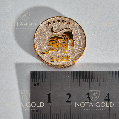 Медаль Анюта из жёлтого золота с портретом дочки (Вес: 16 гр.)