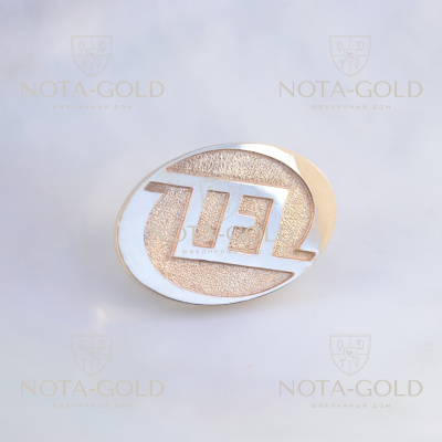 Нагрудный значок из красного золота с логотипом компании на заказ