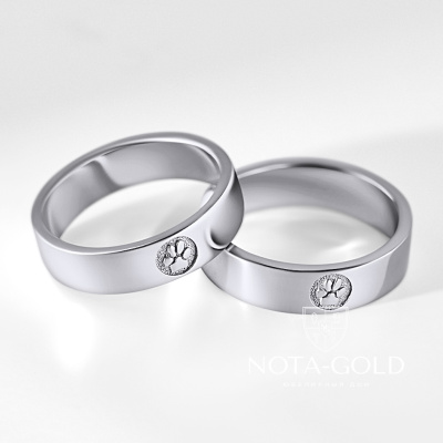 Обручальные кольца с гравировкой в виде отпечатка лапки (Вес пары 9,2 гр.)