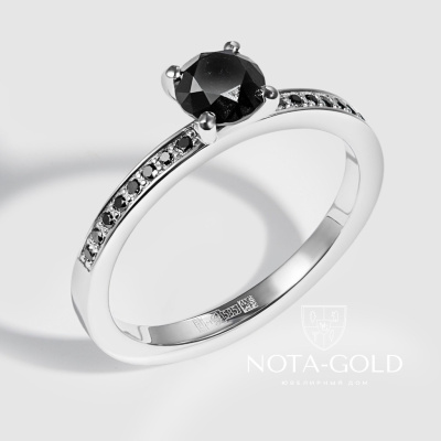 Помолвочное кольцо из белого золота с черными бриллиантами (Вес 3 гр.)