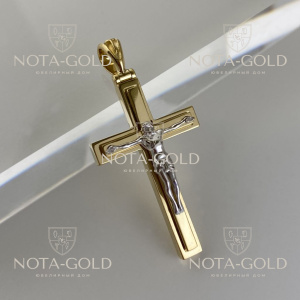 Нательный крест из двух цветов золота с распятием и гравировкой Спаси и Сохрани (Вес 10,7 гр)