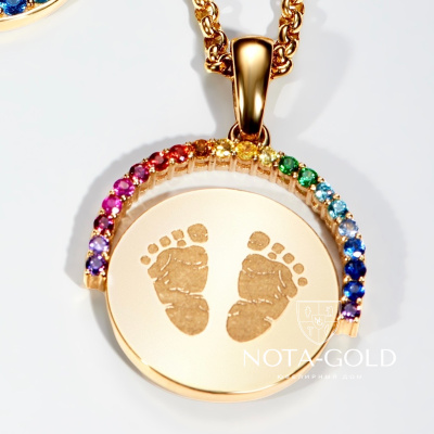 Вращающаяся подвеска из желтого золота с гравировкой и цветными фианитами (Вес 3,2 гр.)