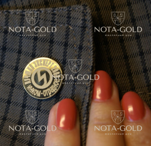 Изготовление значков из золота с бриллиантами на заказ для компании