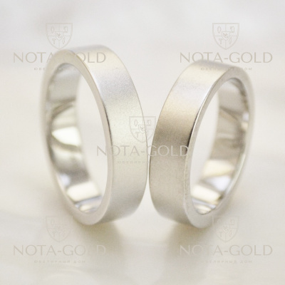 Классические обручальные кольца с матовой поверхностью из платины (Вес пары: 22 гр.)