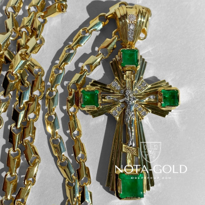 Золотой крест ручной работы Спаси и сохрани с ликами святых, бриллиантами и изумрудами (Вес 17,5 гр.)