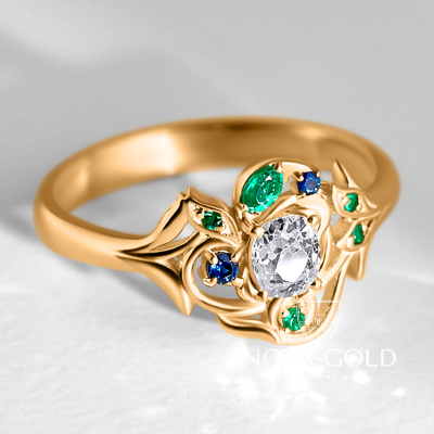 Женское золотое кольцо цветок с крупным бриллиантом, сапфирами и изумрудами (Вес 4,5 гр.)