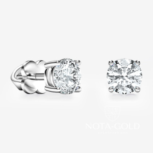 Женские серьги пусеты гвоздики с искусственными бриллиантами 0,5ct 5мм на четырех крапанах (Вес 2 гр.)