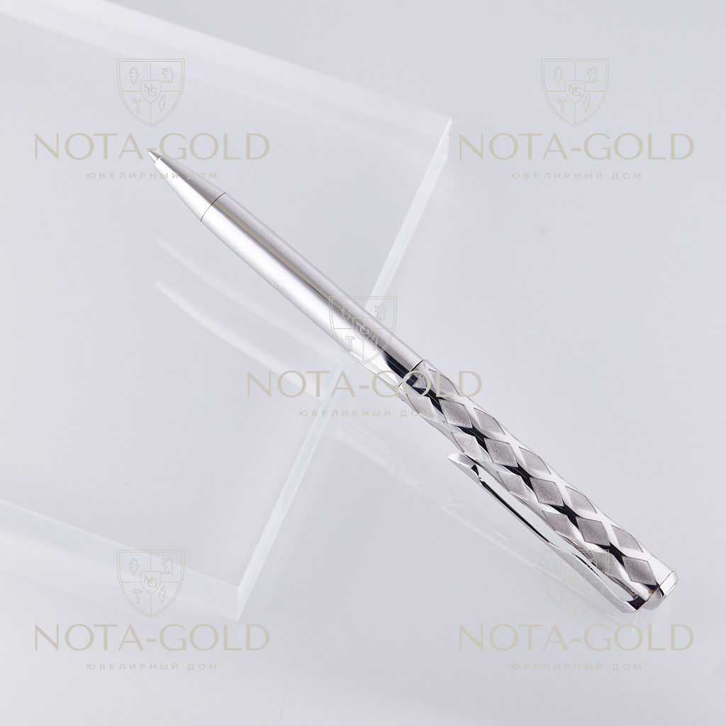 Эксклюзивная золотая шариковая ручка на заказ из белого золота с инициаламии узором (Вес 43,5 гр.)