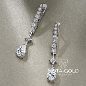 Висячие серьги из белого золота с лабораторными бриллиантами огранки Принцесса и Груша (Вес 4,2 гр.)