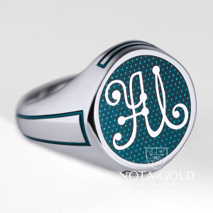 Мужская печатка из белого золота и эмали с инициалами (Вес 30 гр)