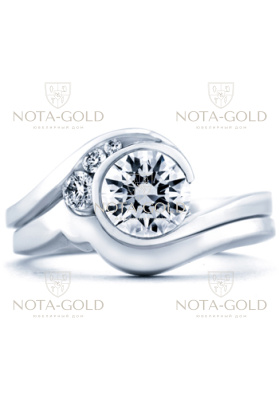 Помолвочное кольцо из белого золота с четырьмя бриллиантами 0,563 карат (Вес: 6 гр.)