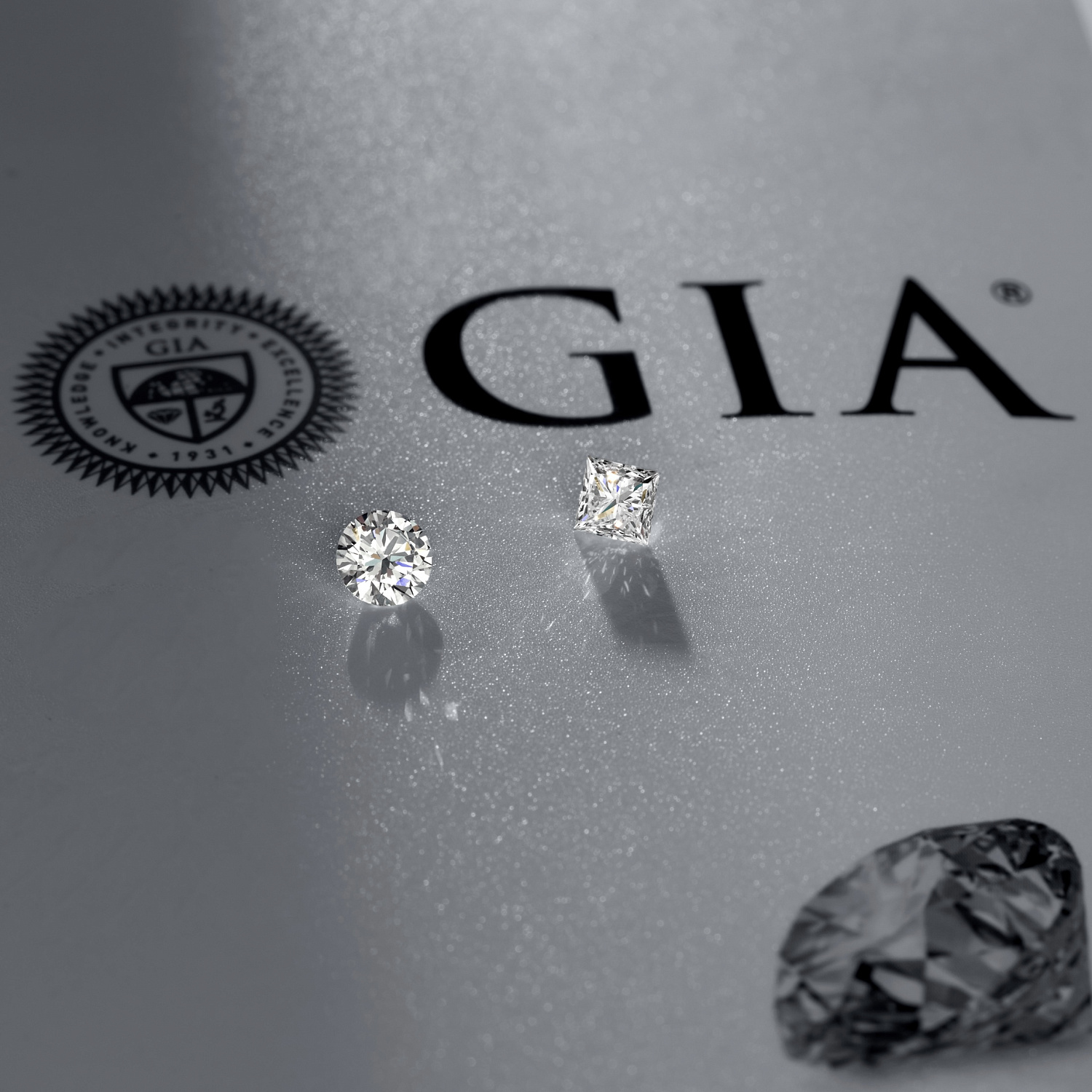 Бриллианты с сертификатами GIA 