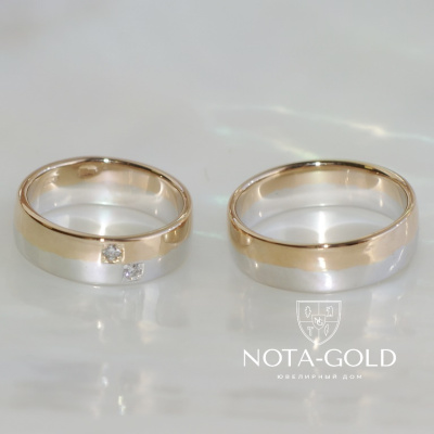 Двухцветные обручальные кольца с глянцевой поверхностью (Вес пары: 15 гр.)