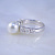 Женское кольцо с жемчугом и бриллиантами из белого золота (Вес: 4 гр.)