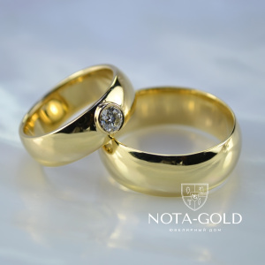 Глянцевые обручальные кольца с крупным бриллиантом 2,5 мм (Вес пары: 11 гр.)