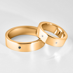 Обручальные кольца из желтого золота с бриллиантами (Вес пары 19 гр.)