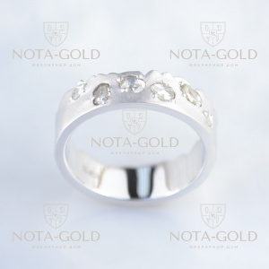 Женское матовое золотое кольцо из белого золота с бриллиантами Клиента (Вес: 5,5 гр.)