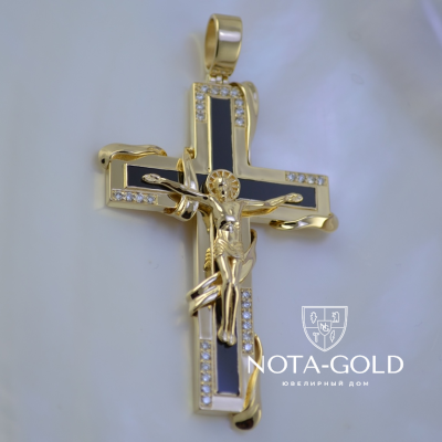 Эксклюзивный серебряный крестик с позолотой, ониксом и фианитами (Вес 16 гр.)