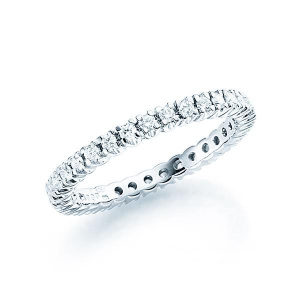 Помолвочное кольцо из белого золота с бриллиантами 0,75 карат по окружности (Вес: 3 гр.)