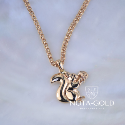 Оригинальная подвеска Белка из красного золота с бриллиантом (Вес: 5,5 гр.)