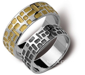 Необычные широкие обручальные кольца с фактурной поверхностью на заказ (Вес пары: 14 гр.)